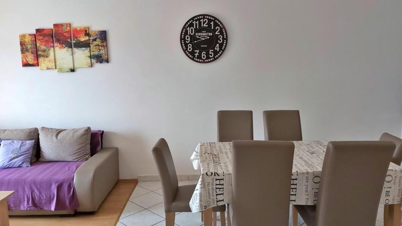 Apartments Zvone Омиш Экстерьер фото