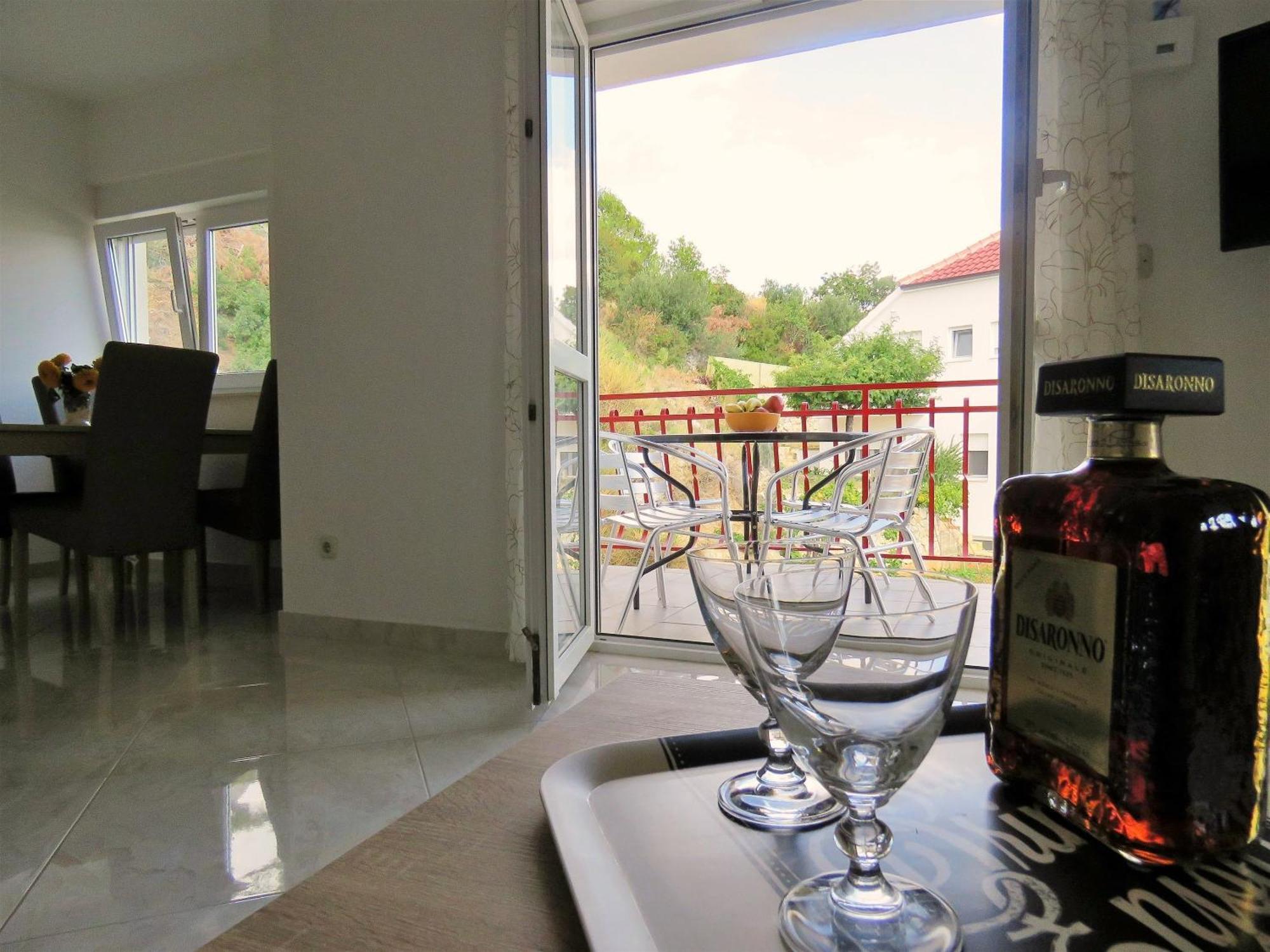 Apartments Zvone Омиш Номер фото